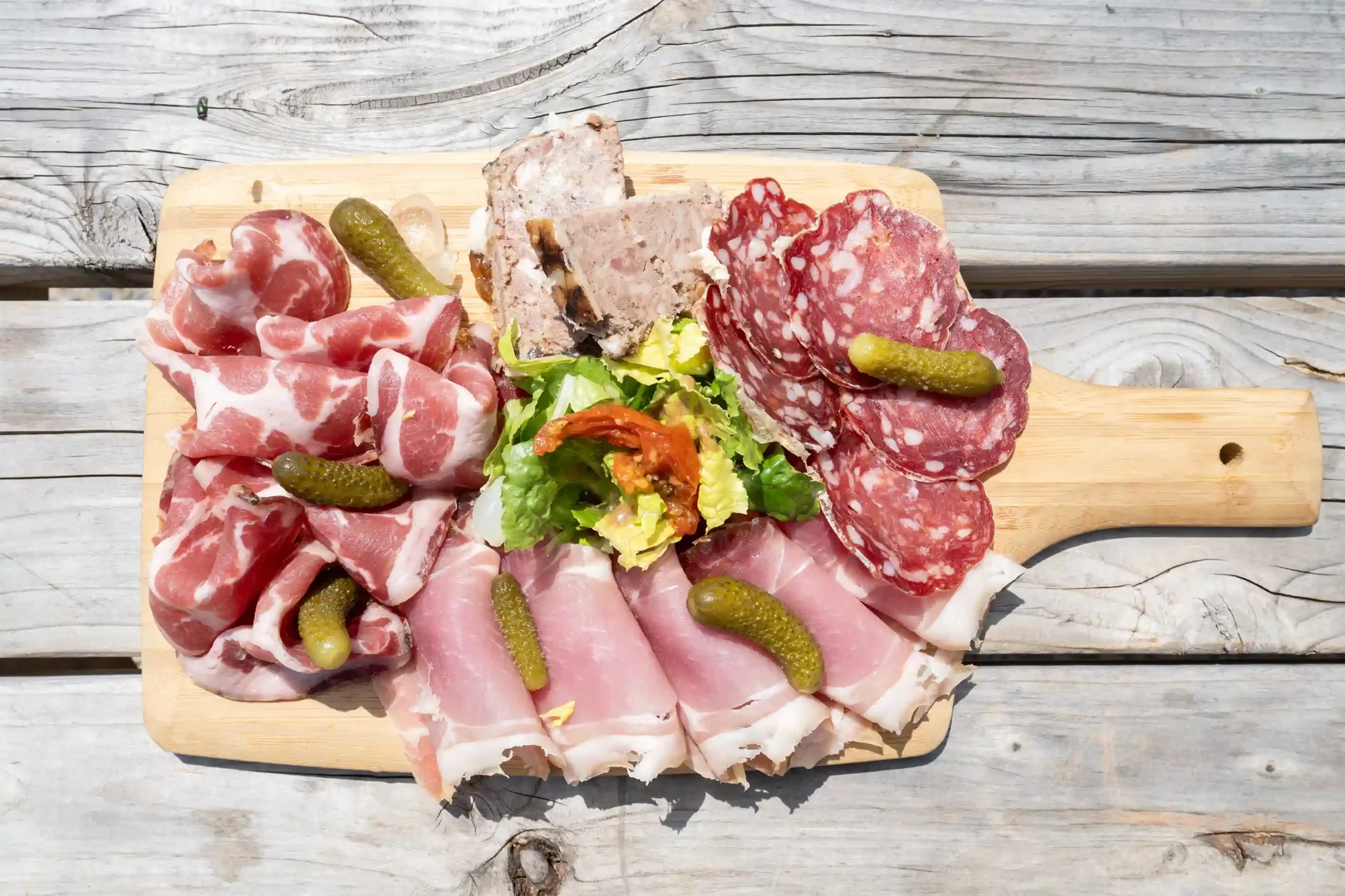 Plateau de charcuterie de l'Auberge du Maillet