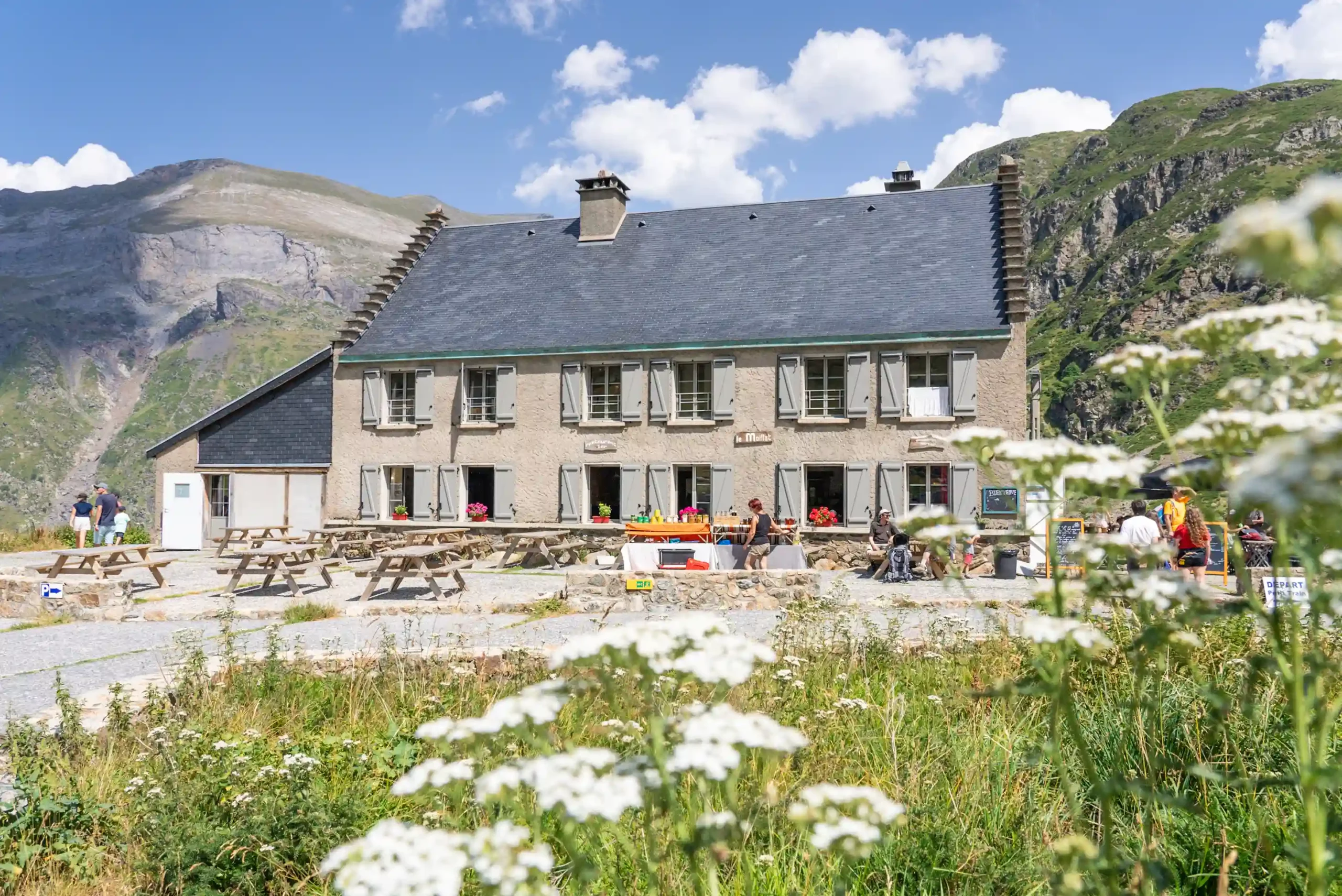 Façade Auberge du Maillet